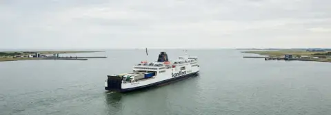 Rută de feribot de la Puttgarden la Rødbyhavn